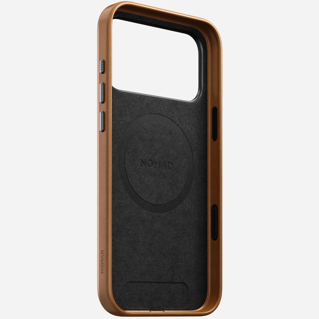 NOMAD Traditional Leather Case for iPhone 17 Pro Series
