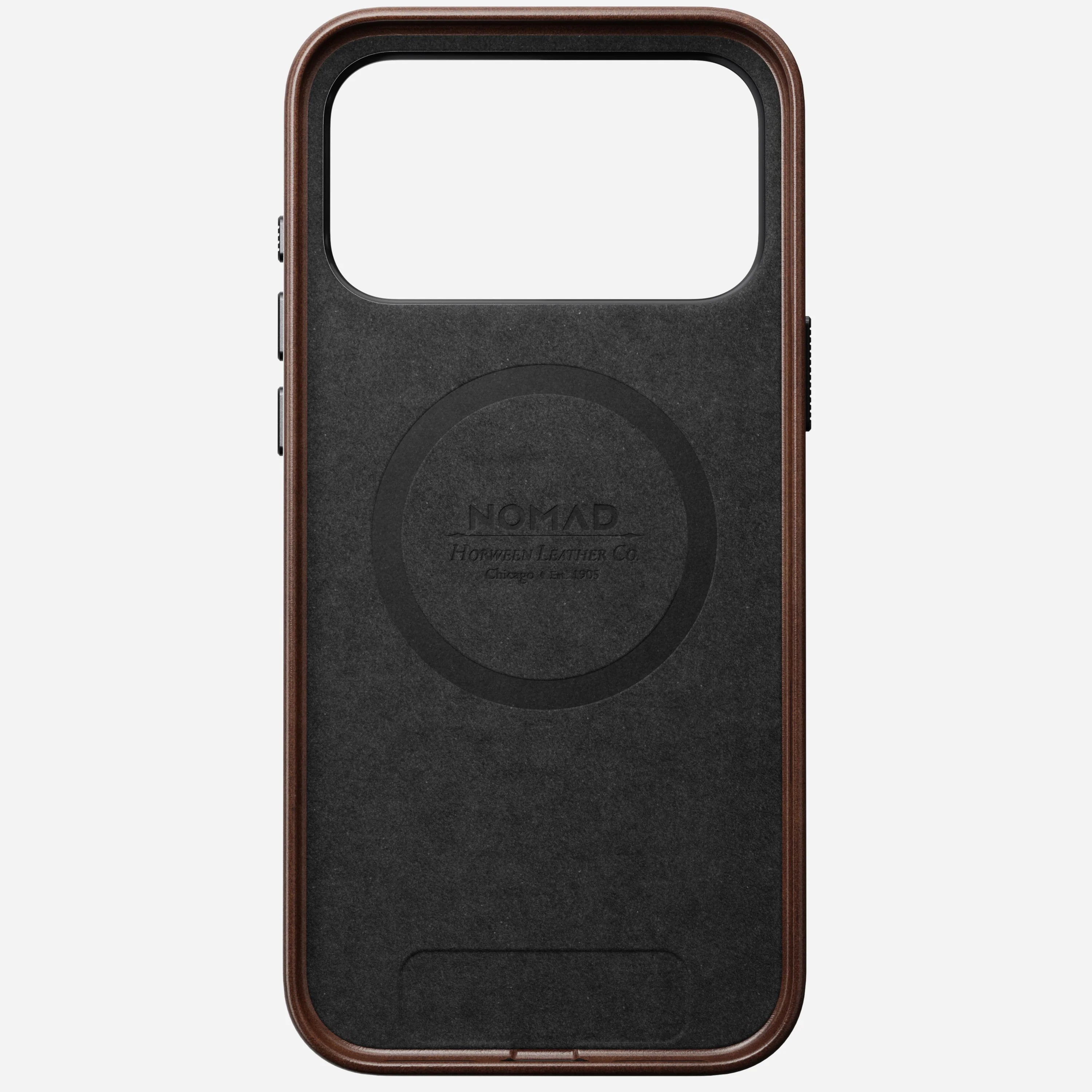 NOMAD Traditional Leather Case for iPhone 17 Pro Series